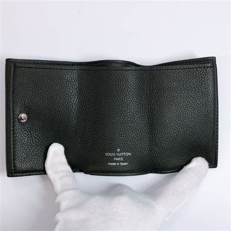 louis vuitton wallet three fold